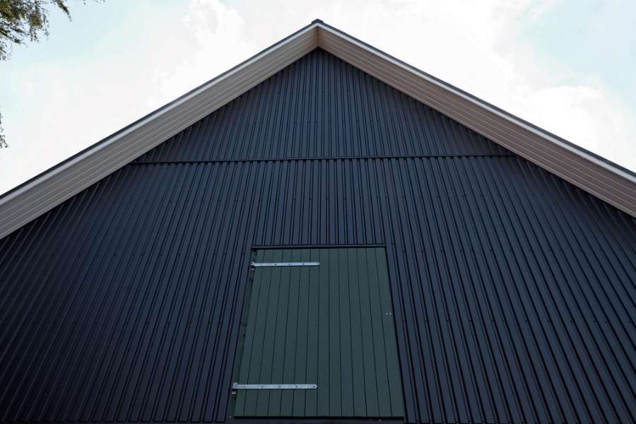 Fachwerkhaus mit Stahldach von DS, Osterladekop 19, 21635 Jork